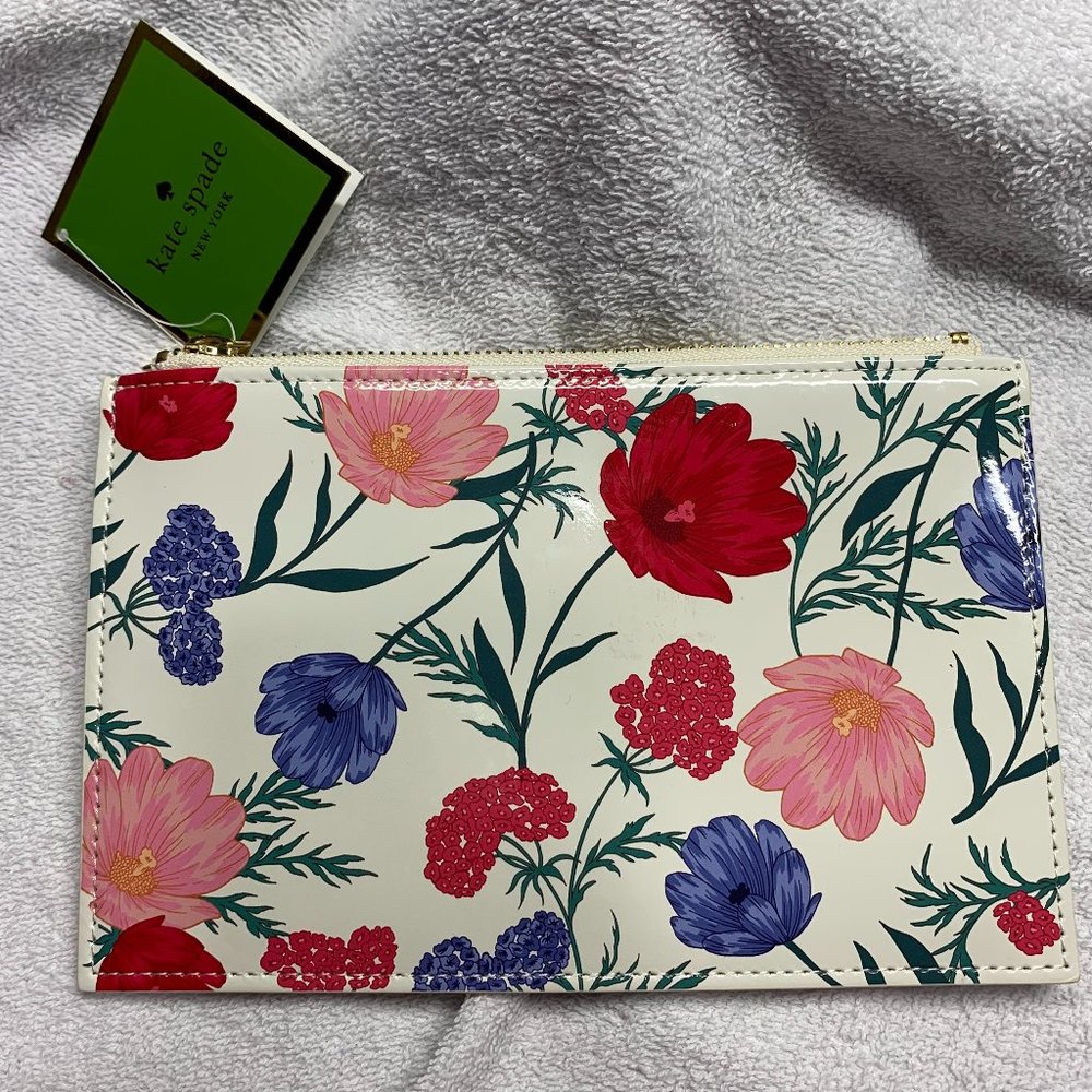 Kate Spade Blossom Pencil Pouch. 8-1/2" x 5-1/2". NWT. (644)